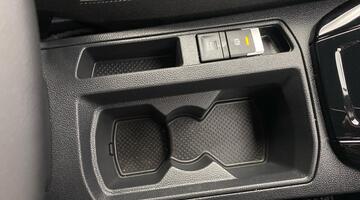 2025 Volkswagen TSI R-Line Euro 6 5-door (Silver) - Image: 12