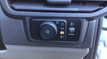 2025 Ford 2.0 320 EcoBlue Trend Auto L1 H1 Euro 6 5-door (White) - Image: 23