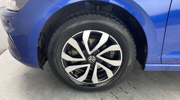 2021 Volkswagen 1.0 TSI Active Euro 6 5-door (Blue) - Image: 35