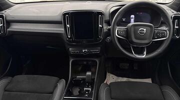 2024 Volvo 2.0 B3 MHEV Plus DCT Auto Euro 6 5-door (Blue) - Image: 10