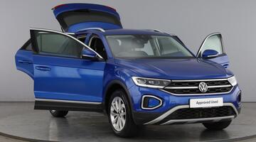 2022 Volkswagen TSI Style DSG Euro 6 5-door (Blue) - Image: 9