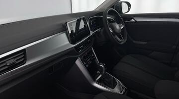 2025 Volkswagen TSI Match DSG Euro 6 5-door (Grey) - Image: 2