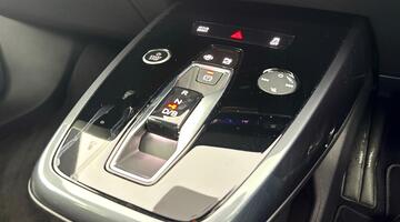 2023 Audi 40 Black Edition Sportback Auto 5-door 82kWh (Blue) - Image: 24