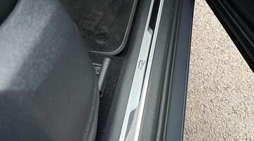 2023 Volkswagen 2.0 TDI R-Line DSG Euro 6 5-door (Grey) - Image: 39