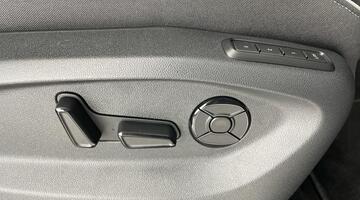 2025 Škoda TSI iV 25.7kWh SportLine DSG Euro 6 5-door (5 Seat) (Grey) - Image: 19