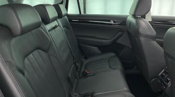 2023 Škoda 2.0 TDI Laurin & Klement DSG 4WD Euro 6 5-door (7 Seat) (Black) - Image: 37