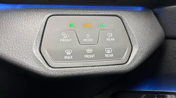 2023 Volkswagen Pro Performance 77kWh Max Auto 5-door (Multicolour) - Image: 21