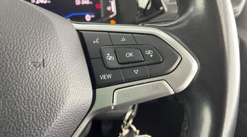 2020 Volkswagen 2.0 TDI Executive DSG Euro 6 5-door (Blue) - Image: 21