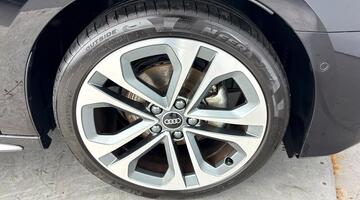 2025 Audi TFSI 30 S line Sportback S Tronic Euro 6 5-door (Black) - Image: 5