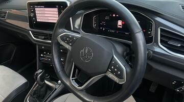 2024 Volkswagen TSI Style DSG Euro 6 5-door (White) - Image: 61