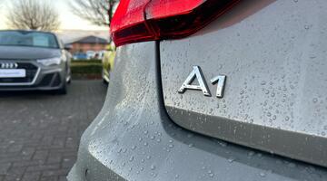 2025 Audi 1.0 TFSI 25 S line Sportback S Tronic Euro 6 5-door (Grey) - Image: 15