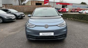 2020 Volkswagen Pro Performance 58kWh Family Auto 5-door (Blue) - Image: 7