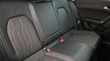 2021 CUPRA TSI V2 DSG Euro 6 5-door (Black) - Image: 9