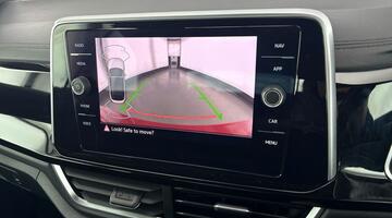 2022 Volkswagen TSI R-Line 2WD Euro 6 2-door (Red) - Image: 25