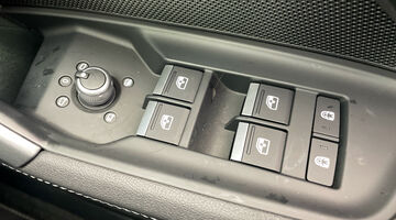 2025 Audi TFSI 35 Black Edition S Tronic Euro 6 4-door (Black) - Image: 19