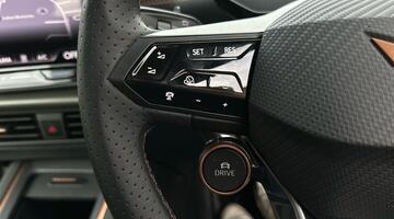 2025 CUPRA E-Boost 59kWh V1 Auto 5-door (Grey) - Image: 23