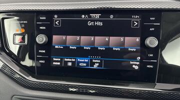 2025 Volkswagen 1.0 TSI Match DSG Euro 6 5-door (Grey) - Image: 15