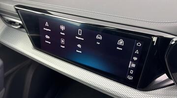 2025 Audi 2.0 TDI Edition 1 S Tronic quattro Euro 6 5-door (Black) - Image: 17