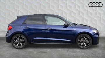 2025 Audi 1.0 TFSI 30 Black Edition Sportback S Tronic Euro 6 5-door (Blue) - Image: 4