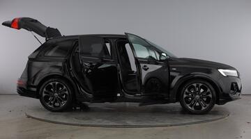 2025 Audi 3.0 TFSI V6 55 Black Edition Tiptronic quattro Euro 6 5-door (Black) - Image: 10