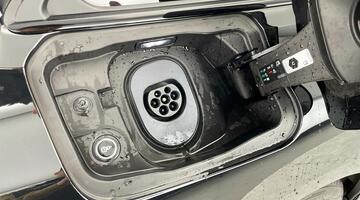 2025 Audi 100kWh Edition 1 Auto quattro 5-door (Black) - Image: 35