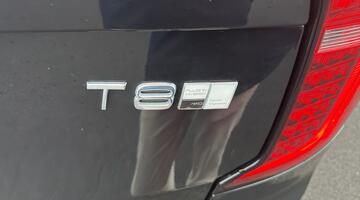 2025 Volvo 2.0 T8 18.8kWh Ultra Dark Auto 4WD Euro 6 5-door (Black) - Image: 26