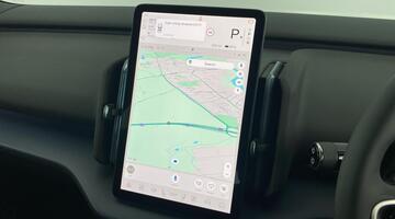 2025 Volvo Single Motor Extended Range 69kWh Plus Auto 5-door (White) - Image: 18