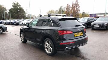 2018 Audi 2.0 TDI 40 S line S Tronic quattro Euro 6 5-door (Black) - Image: 3