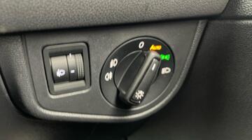 2022 Volkswagen 1.0 TSI Life Euro 6 5-door (Grey) - Image: 20