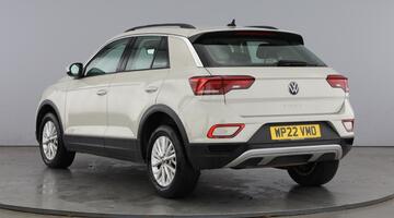2022 Volkswagen 1.0 TSI Life Euro 6 5-door (Grey) - Image: 3