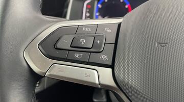 2021 Volkswagen 1.0 TSI R-Line Euro 6 5-door (White) - Image: 23