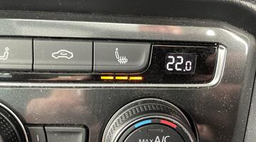 2018 Volkswagen 2.0 TSI SEL DSG 4Motion Euro 6 5-door (White) - Image: 25