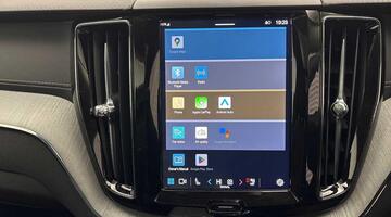 2025 Volvo 2.0h T8 18.8kWh Ultra Bright Auto Euro 6 5-door (Black) - Image: 34