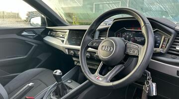 2021 Audi 1.0 TFSI 25 S line Sportback Euro 6 5-door (Black) - Image: 14