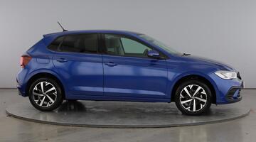 2025 Volkswagen 1.0 TSI Match Euro 6 5-door (Blue) - Image: 4