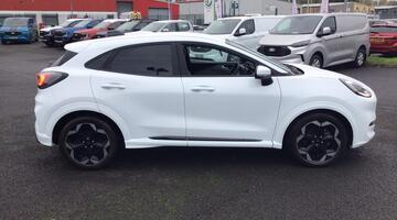 2025 Ford Standard Range 43kWh Premium Auto 5-door (White) - Image: 37