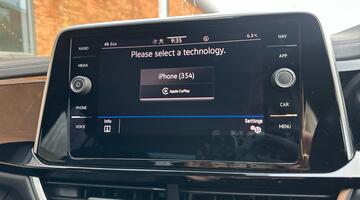 2022 Volkswagen TSI R-Line DSG Euro 6 5-door (Black) - Image: 13