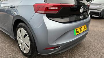 2020 Volkswagen Pro Performance 58kWh Family Auto 5-door (Blue) - Image: 32