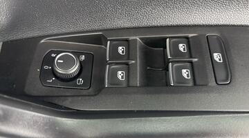 2021 Volkswagen 1.0 TSI Active Euro 6 5-door (White) - Image: 19