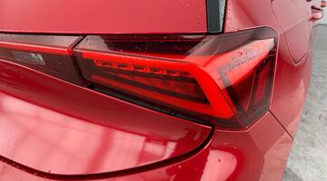 2022 CUPRA E-Boost 58kWh V2 Auto 5-door (Red) - Image: 32