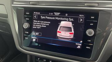 2023 Volkswagen TSI R-Line Edition DSG Euro 6 5-door (Black) - Image: 13