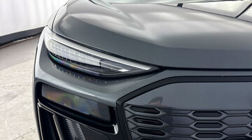 2025 Audi 100kWh S Edition 1 Sportback Auto quattro 5-door (Grey) - Image: 42