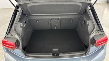 2022 Volkswagen Pro Performance 58kWh Family Auto 5-door (Multicolour) - Image: 28