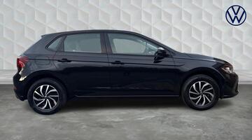 2022 Volkswagen 1.0 EVO Life Euro 6 5-door (Black) - Image: 4