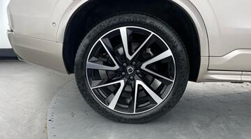 2024 Volvo 2.0 B5 MHEV Plus Auto 4WD Euro 6 5-door (Unlisted) - Image: 34