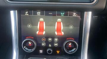 2020 Land Rover 2.0 P400e 13.1kWh HSE Dynamic Auto 4WD Euro 6 5-door (Black) - Image: 16