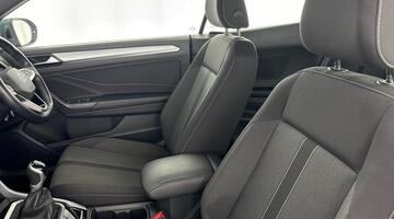 2022 Volkswagen TSI Style 2WD Euro 6 2-door (Multicolour) - Image: 34