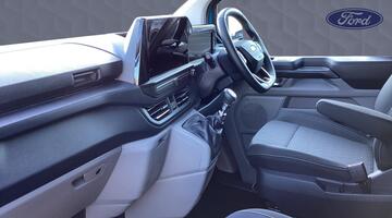 2025 Ford 2.0 320 EcoBlue Limited Crew Van L1 H1 Euro 6 5-door (Blue) - Image: 2