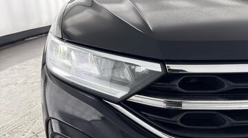 2025 Volkswagen TSI R-Line DSG Euro 6 5-door (Black) - Image: 37
