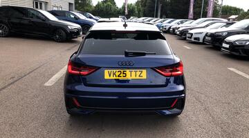 2025 Audi 1.0 TFSI 30 Black Edition Sportback S Tronic Euro 6 5-door (Blue) - Image: 10